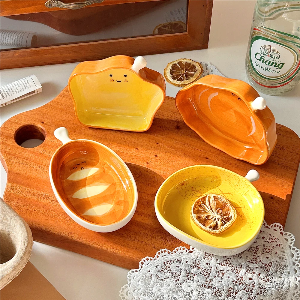 クリエイティブなパン型のセラミック皿、小さなディップソーサー - Sauce Dipping Cup のレビューと価格